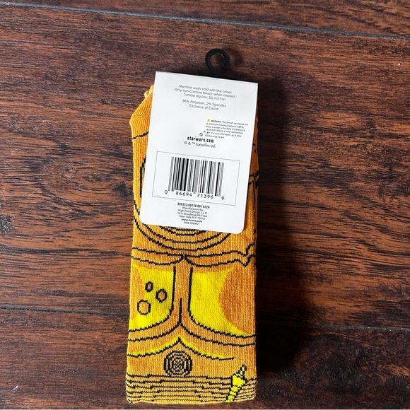 Star Wars C-3PO Socks - Picture 2 of 2